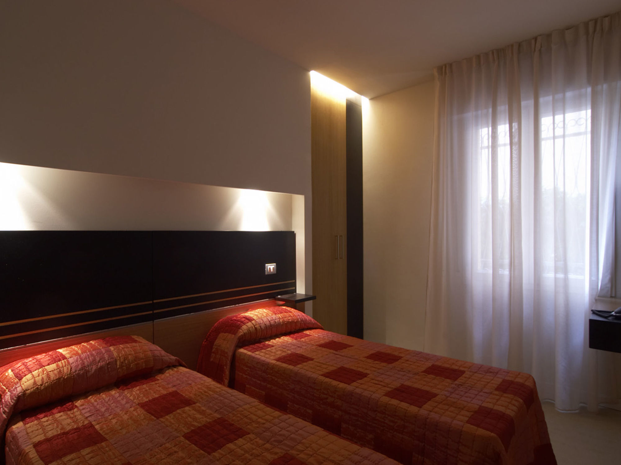 Hotel Villa Lalla Rimini Zewnętrze zdjęcie